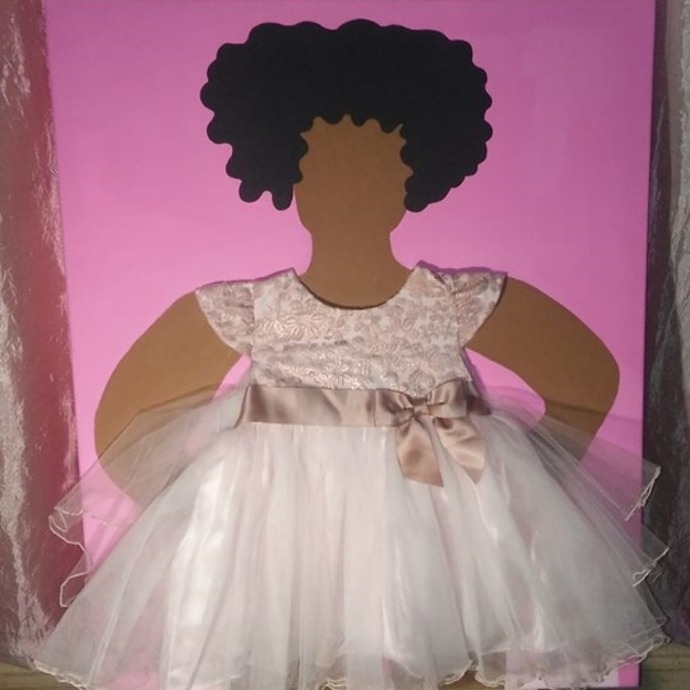 Little Girl in a PINK DRESS | WALL DECOR